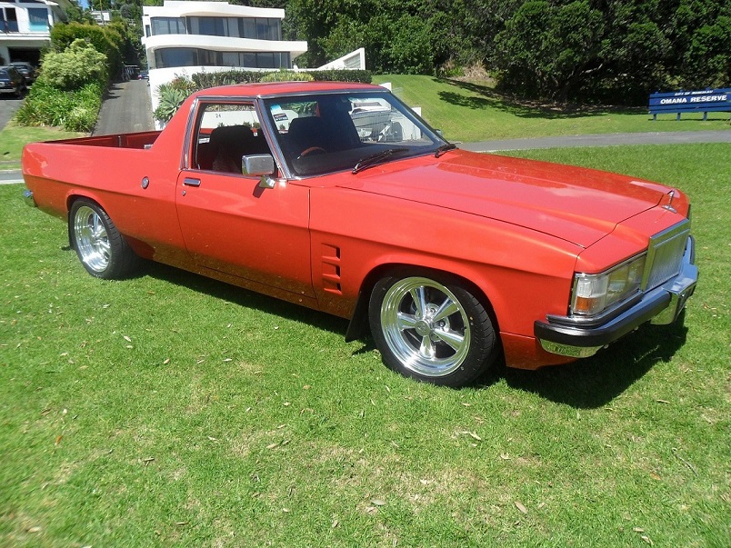Holden HZ on Cragar SS