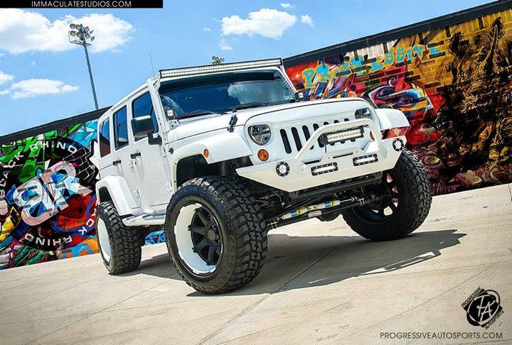 Jeep Wrangler on Black Rhino Glamis