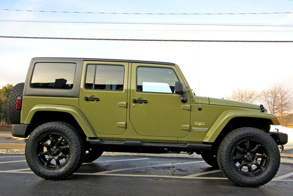 Jeep Wrangler on Black Rhino Glamis