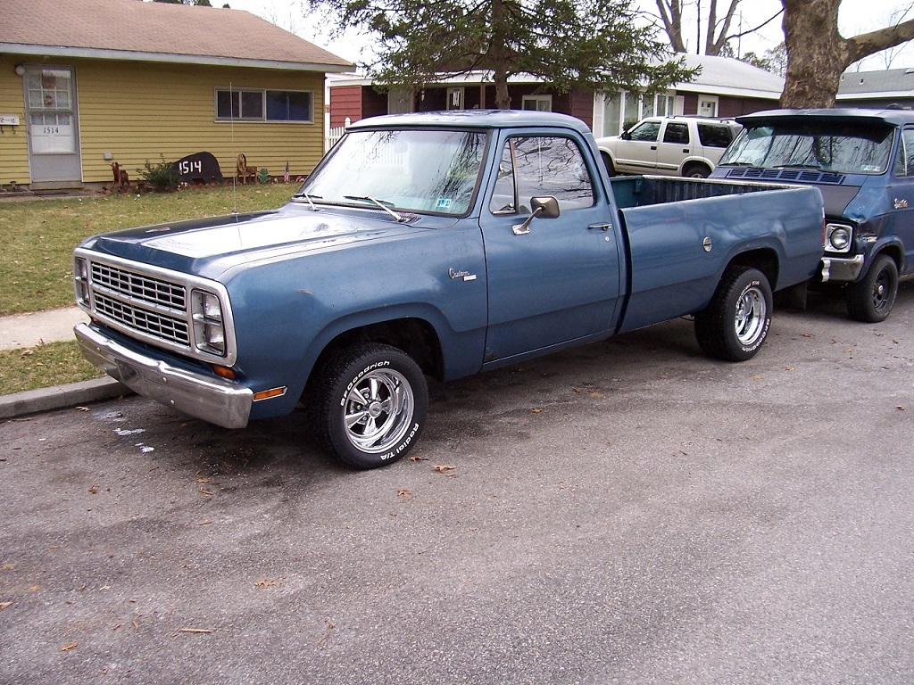 Dodge pickup on Cragar S/S BFG TA Radial