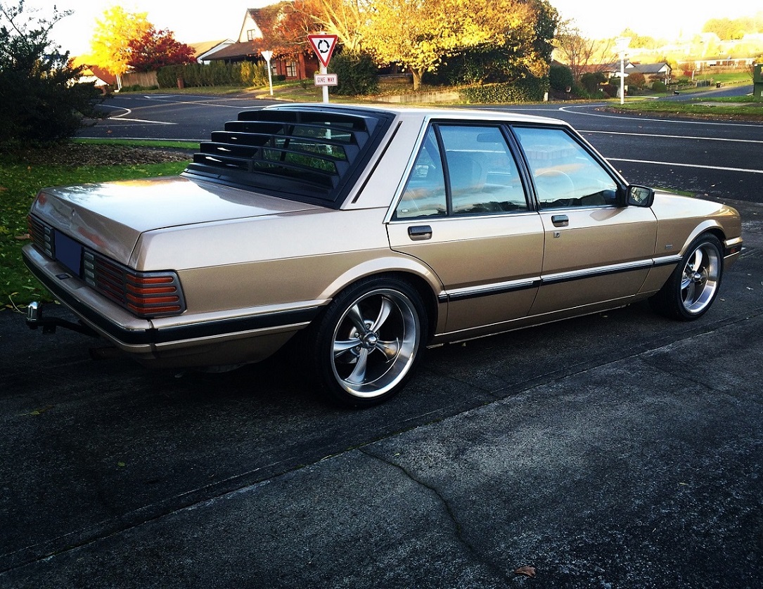 Ford Falcon on Ridler 695