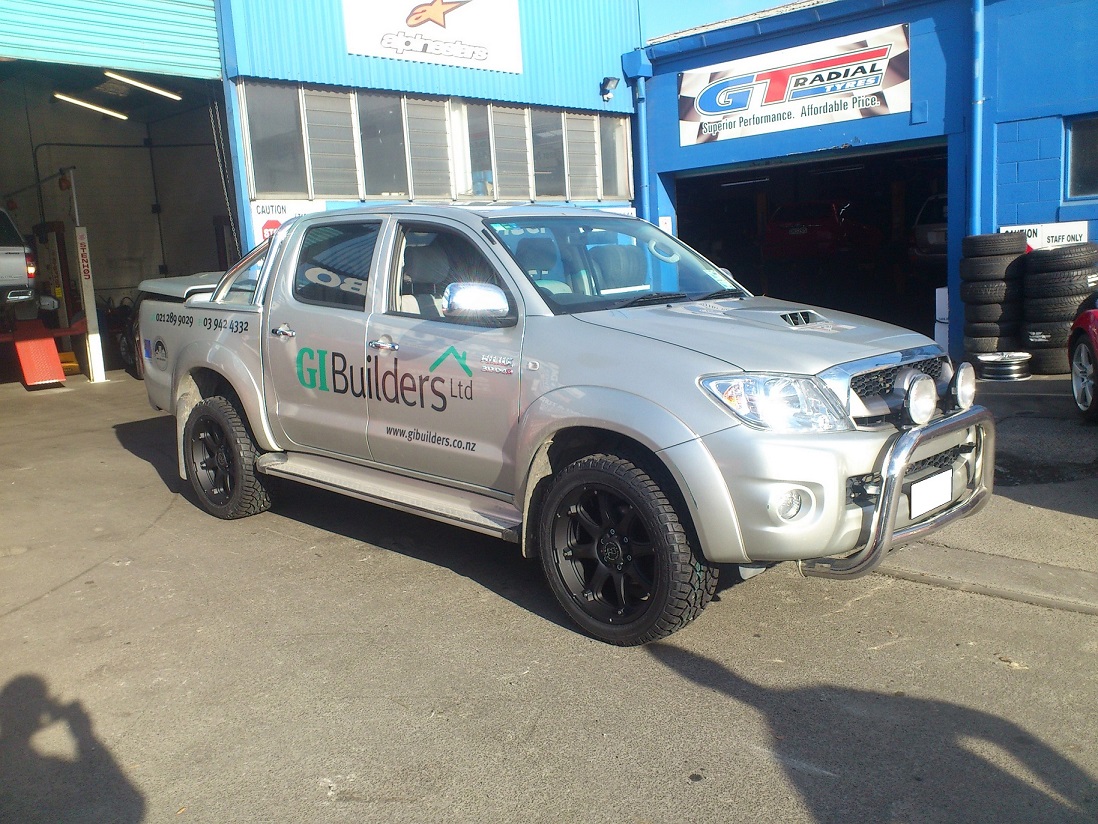 Toyota Hilux on Black Rhino Glamis