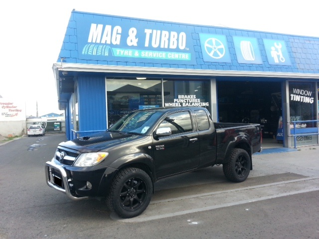 Toyota Hilux on Black Rhino Glamis