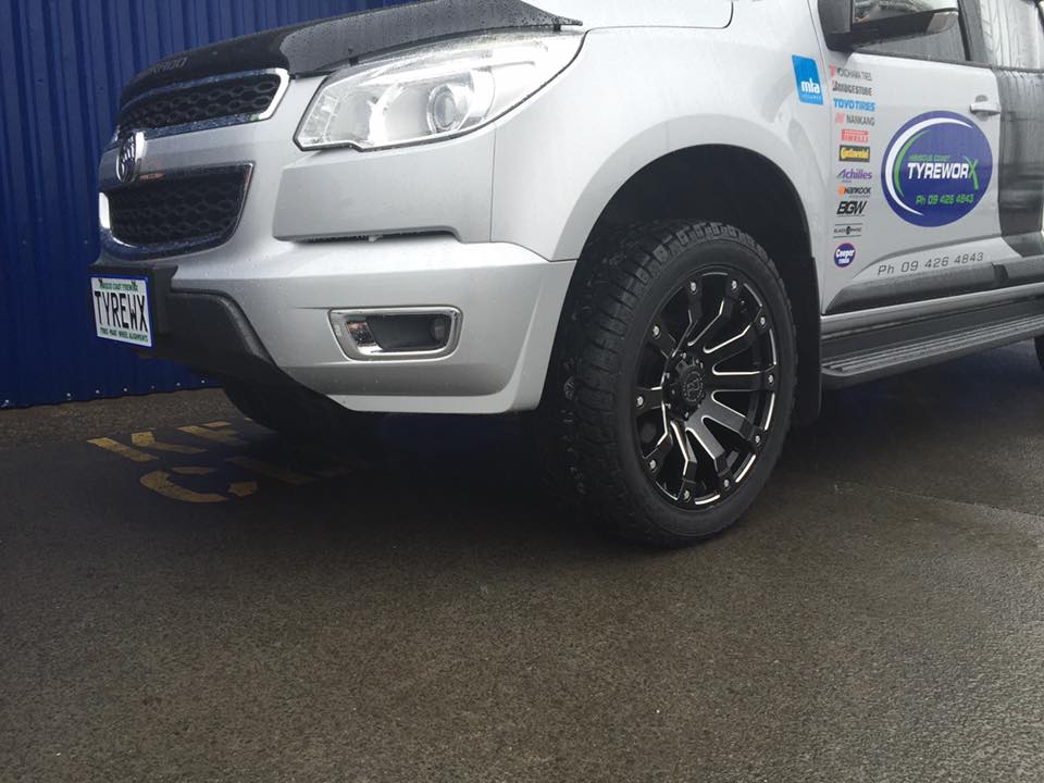 Holden Colorado on Black Rhino Selkirk