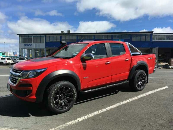 Holden Colorado on Black Rhino Selkirk