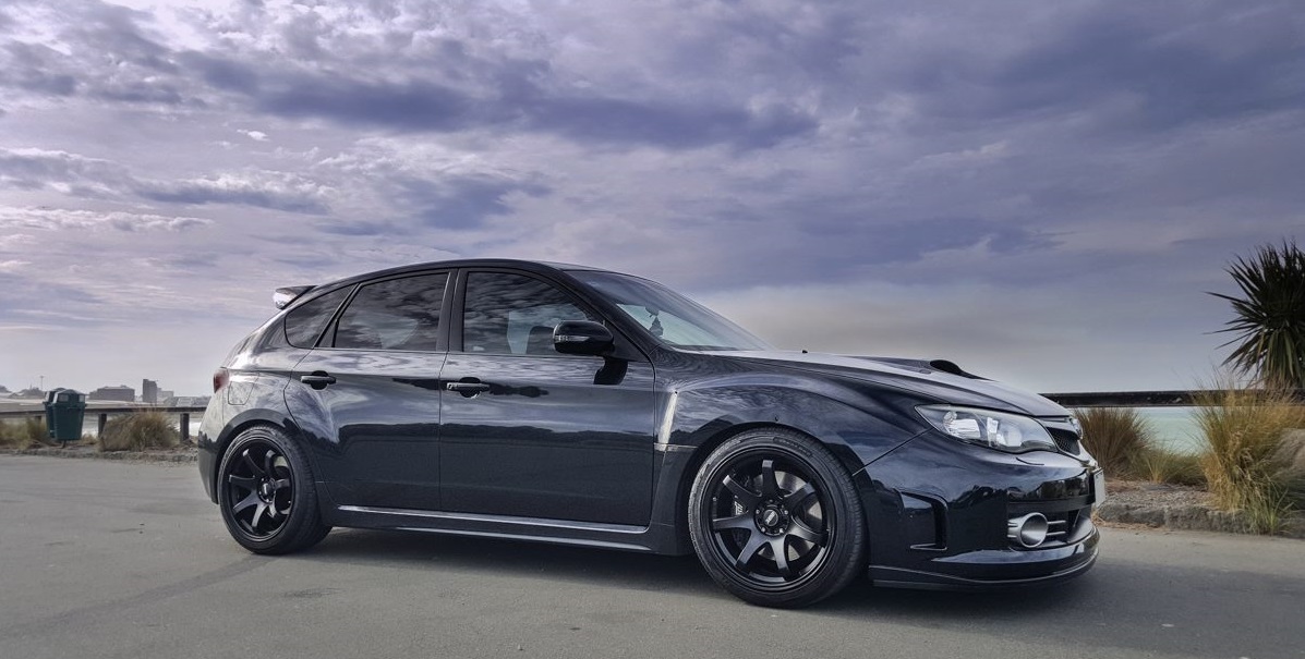 Subaru Impreza on BGW Mayhem 18x9.5 et35