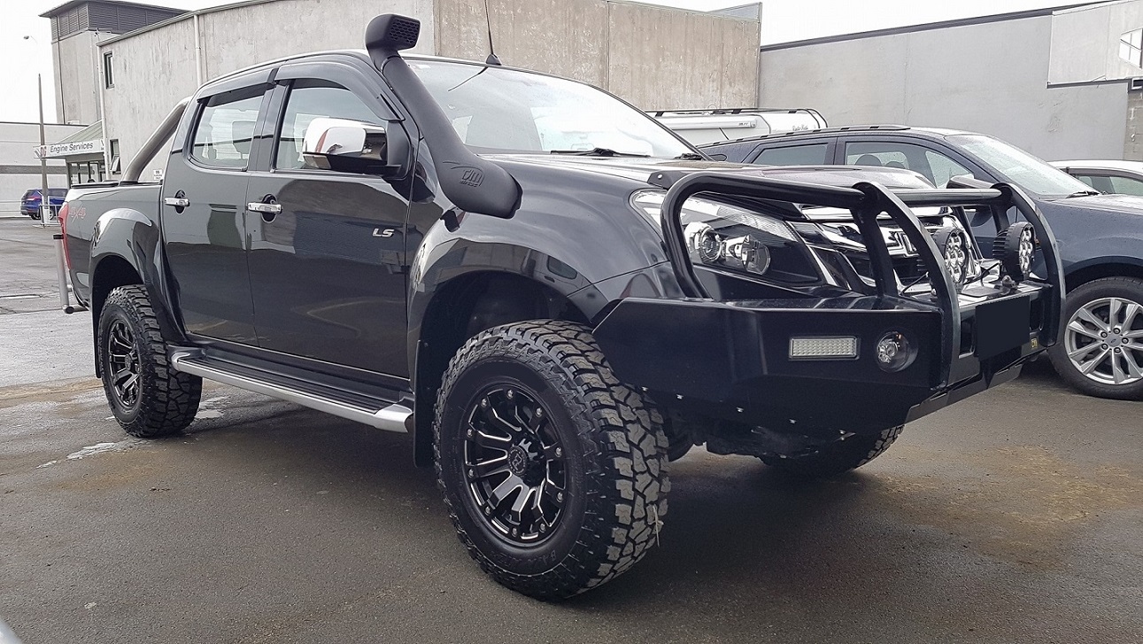 Isuzu DMax on Black Rhino Selkirk