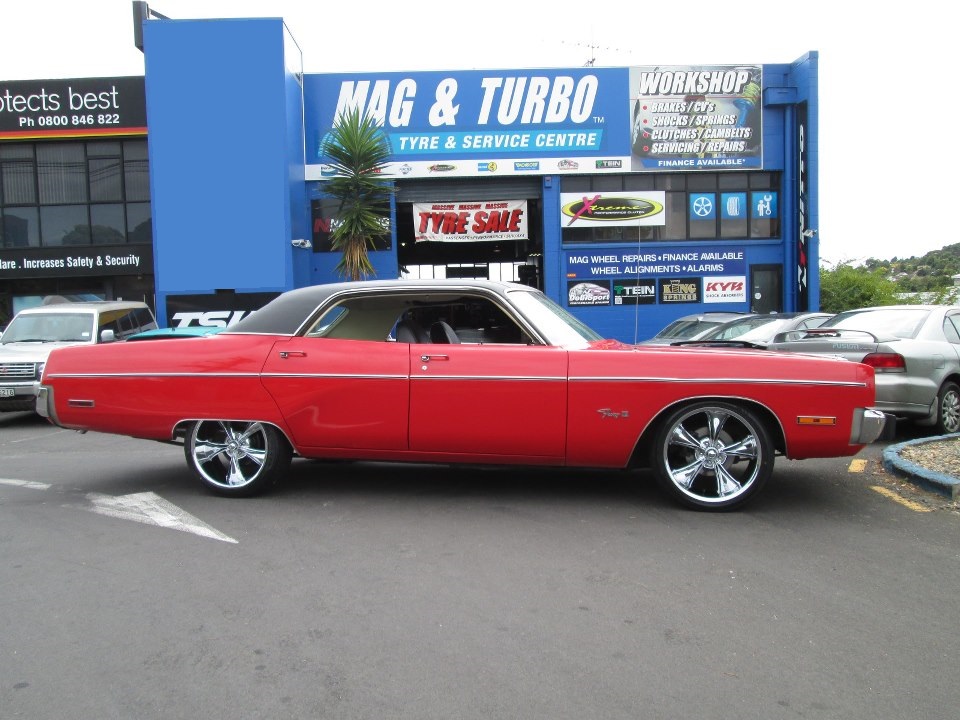 Plymouth Fury on Ridler R695
