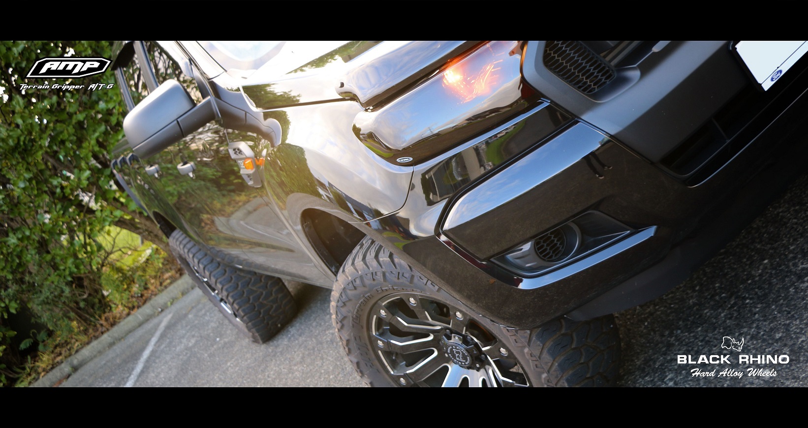 Ford Ranger Black Rhino Selkirk 305/55R20 AMP AT