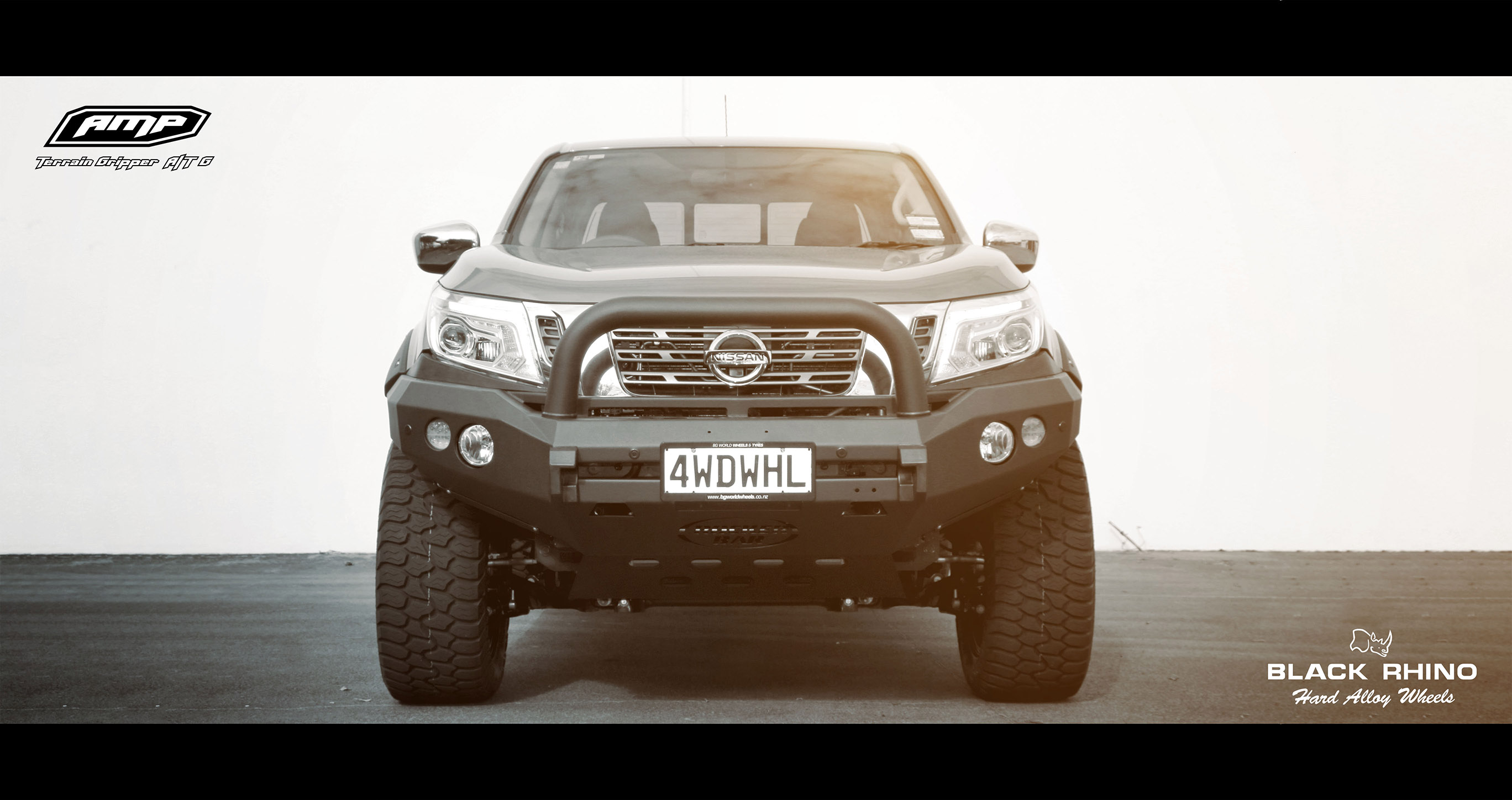 Nissan NP300 Black Rhino Mozambique 285/55R20 AMP