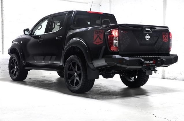 Nissan NP300 Black Rhino Mozambique 285/55R20 AMP