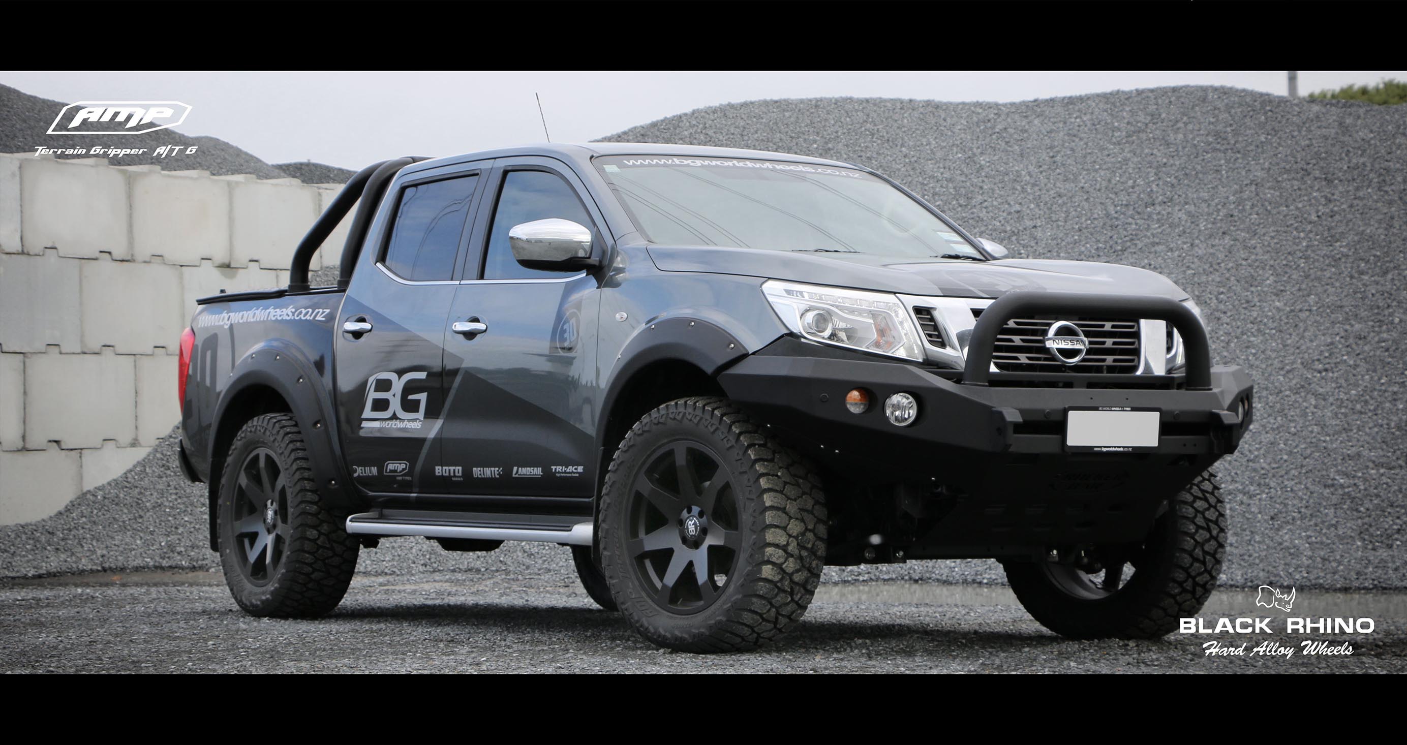 Navara Black Rhino Mozambique 285/55R20 AMP