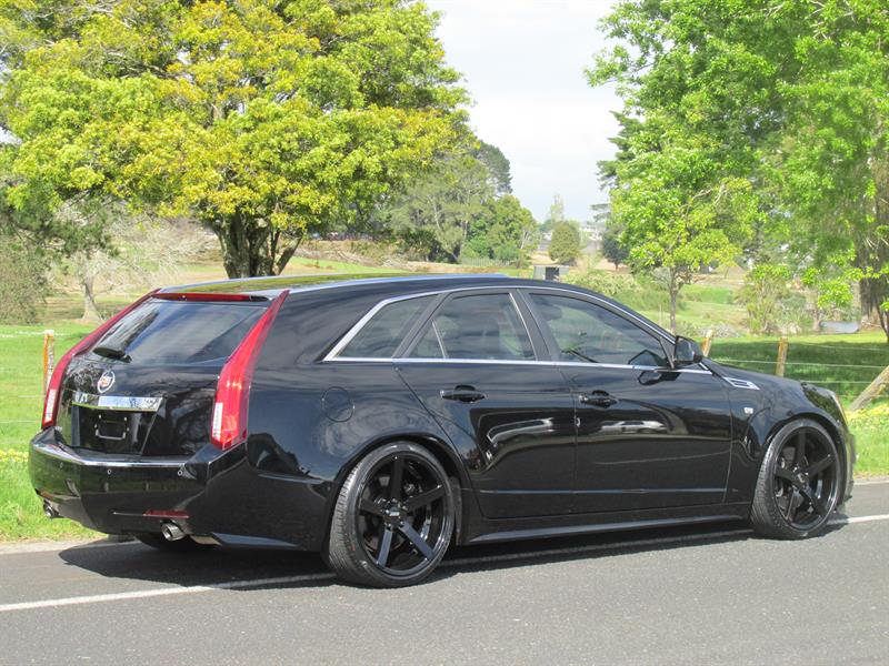 Cadillac CTS on BGW Torque & Landsail LS588