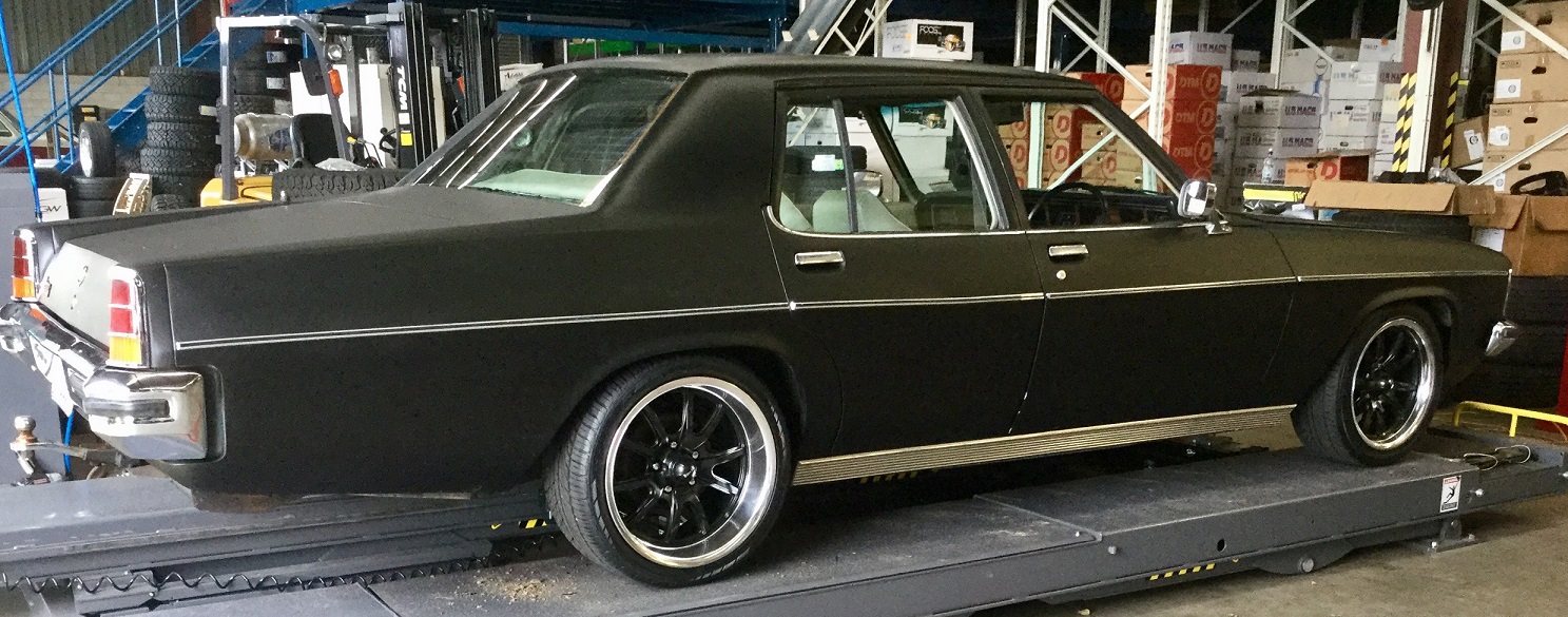 Holden Statesman on Ridler R650