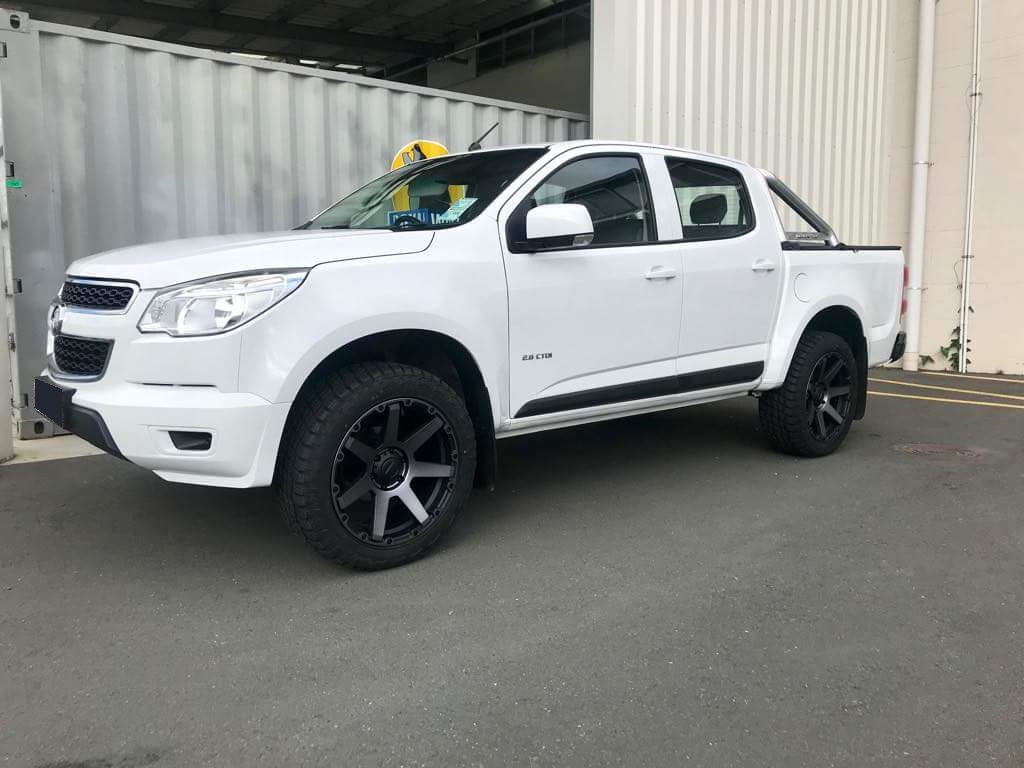 Holden Colorado on BGW Vader & Delium A/T