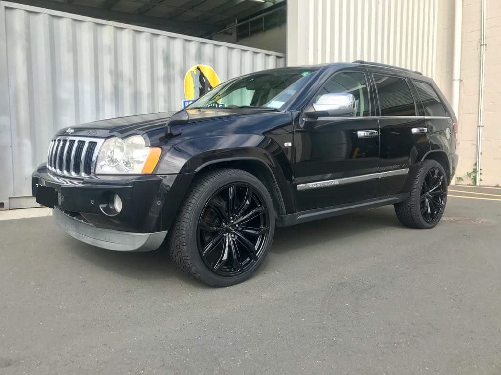 Jeep Grand Cherokee BGW Black Widow & Delinte D8