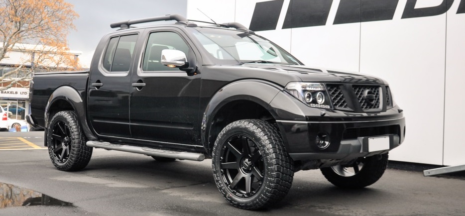 Nissan Navara on BGW Vader