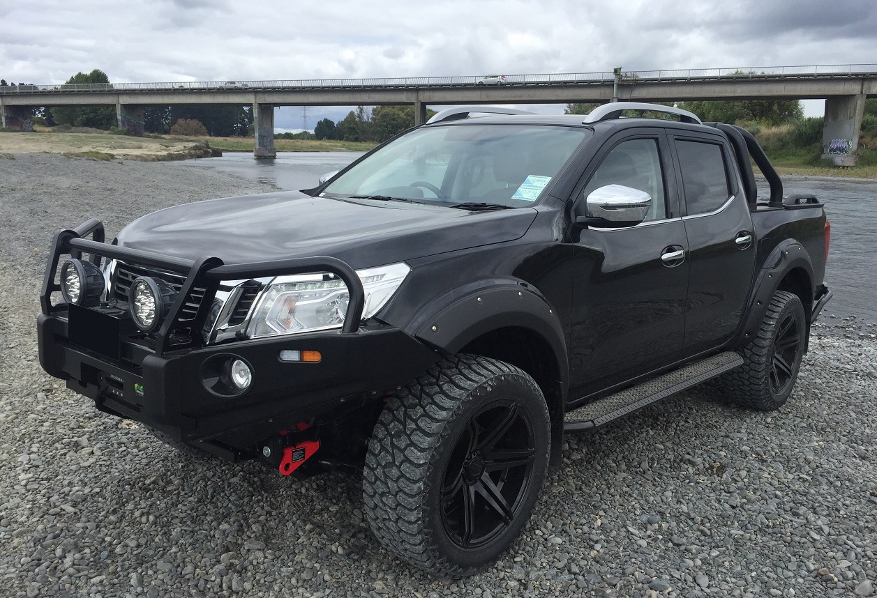 Nissan NP300 on BGW Tempest & AMP A/T