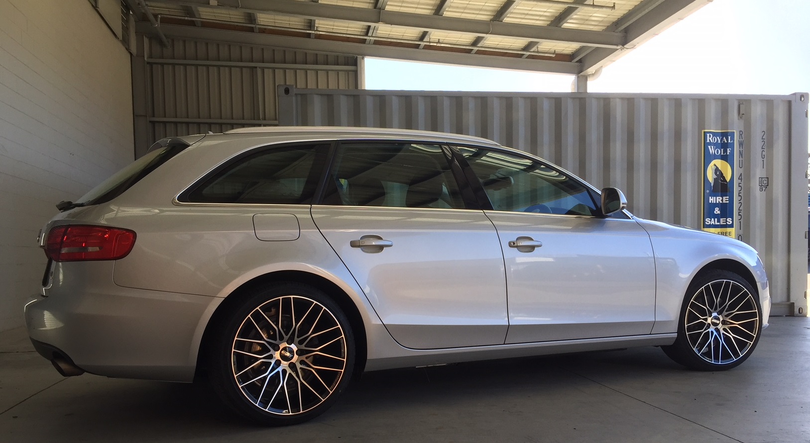 Audi A4 on BGW Matador