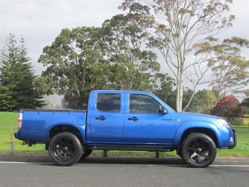 Mazda BT50 on BGW Vader