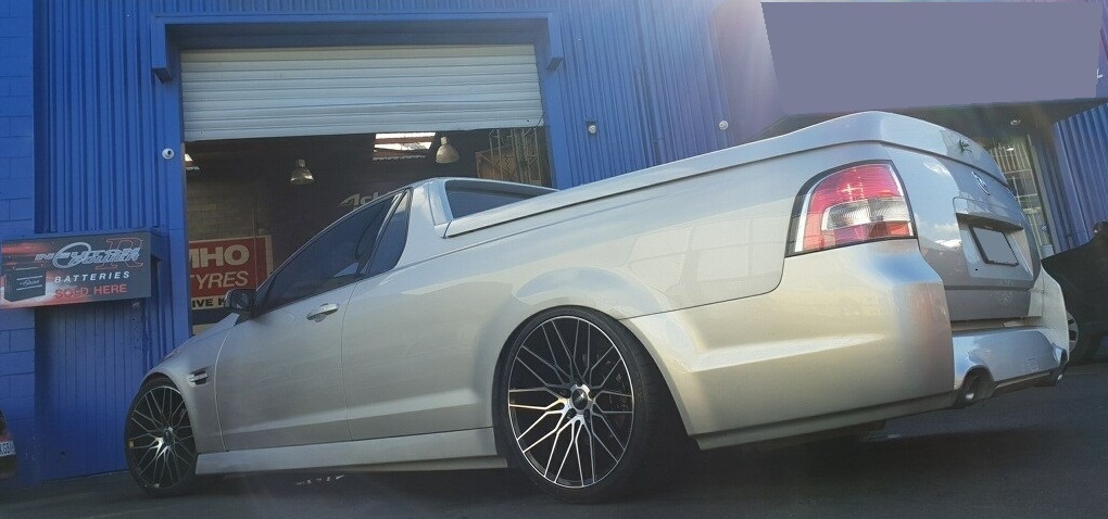 Holden Commodore on BGW Matador