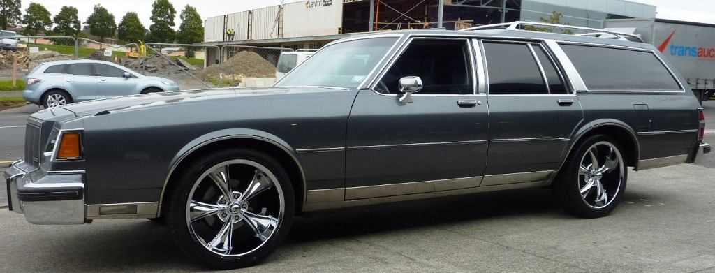 Buick Ridler R695