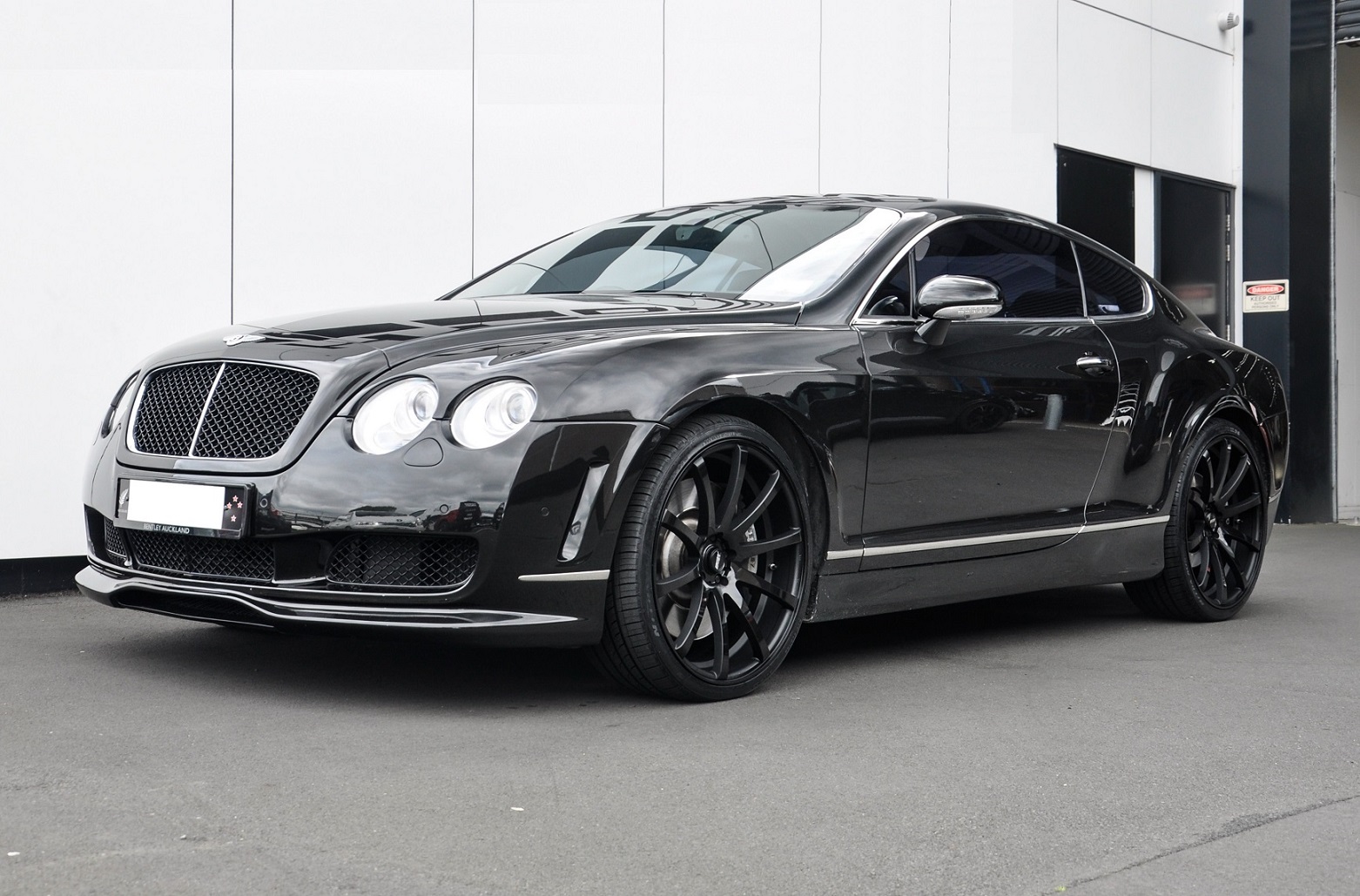 Bently Continental on BGW Pursuit