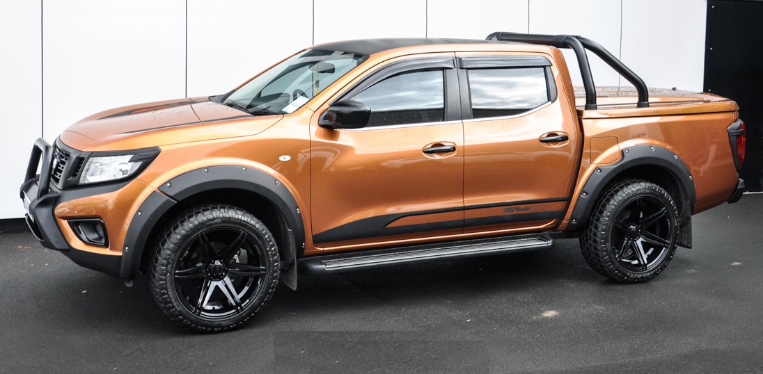 Nissan Navara NP300 on BGW Tempest
