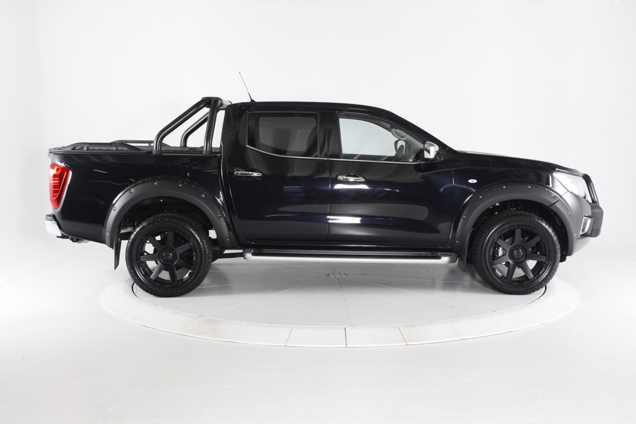 Nissan Navara NP300 on BGW Vader