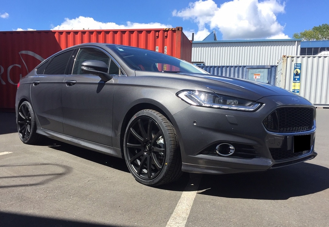 Ford Mondeo on BGW Pursuit