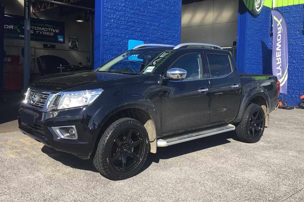 Nissan Navara on BGW Cartel
