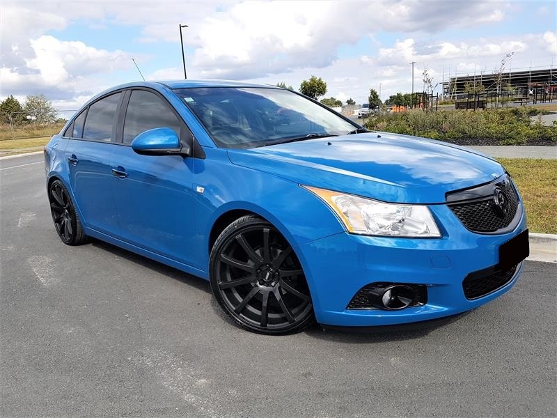 Holden Cruze on BGW Pursuit