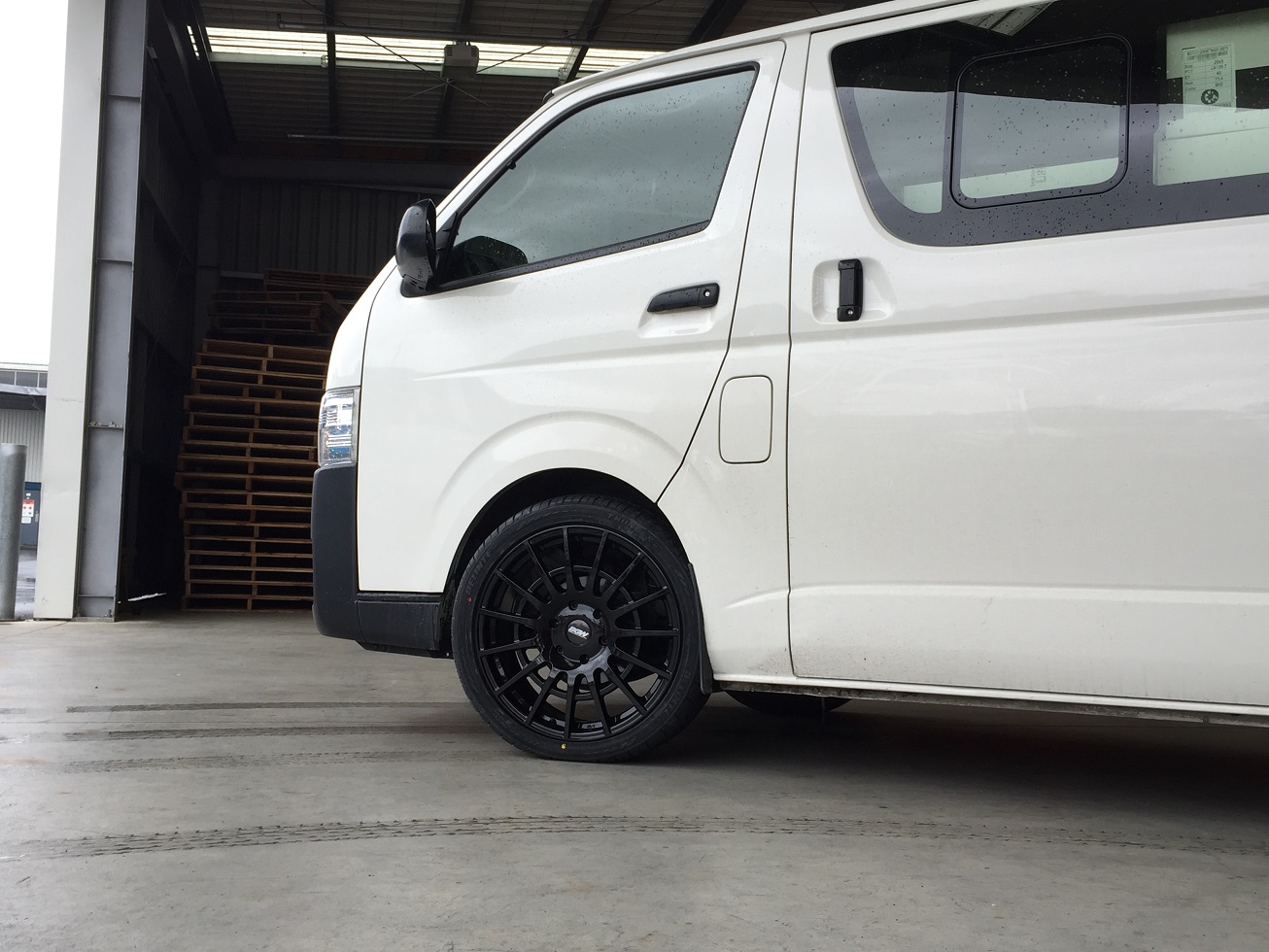 Toyota Hiace on BGW Transporter
