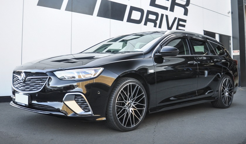 Holden Commodore ZB on BGW Matador
