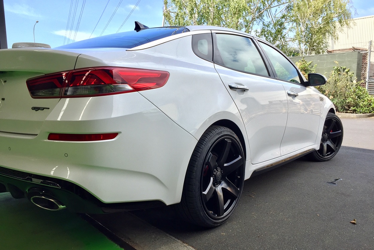 Kia Optima GT on BGW Beast