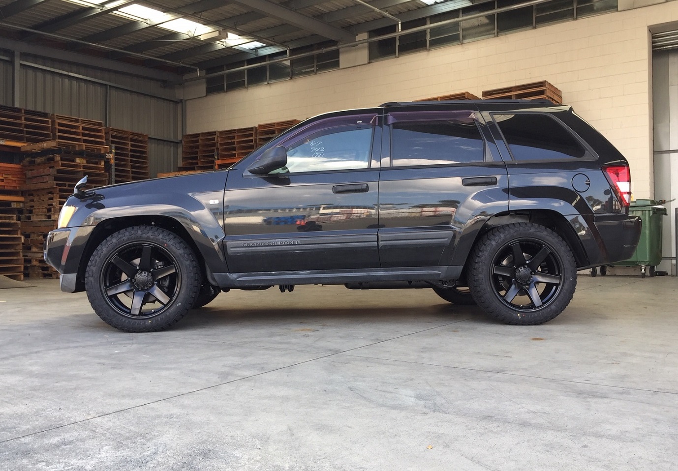 Jeep Grand Cherokee on BGW Beast