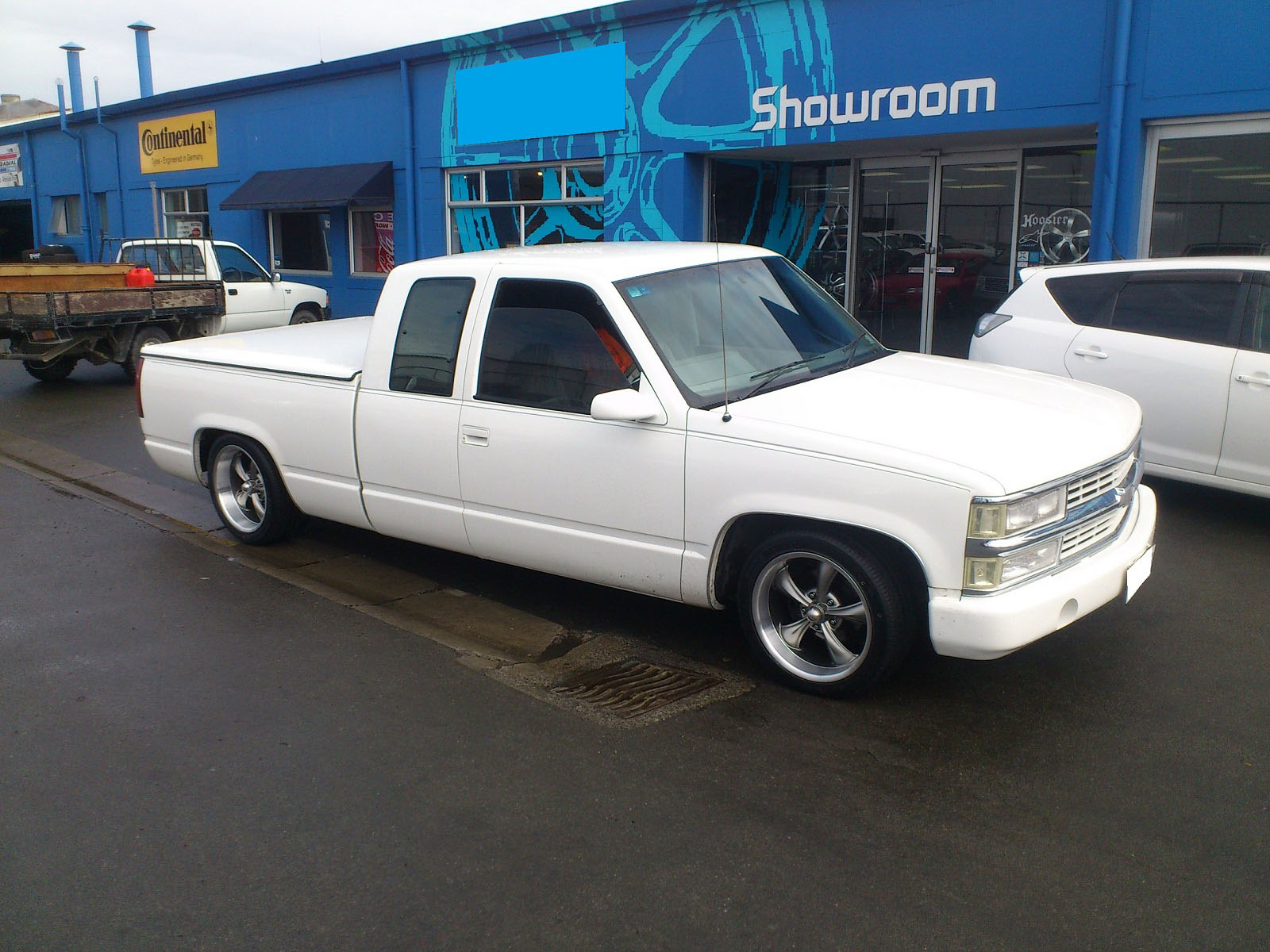 Chev Silverado on Ridler R695