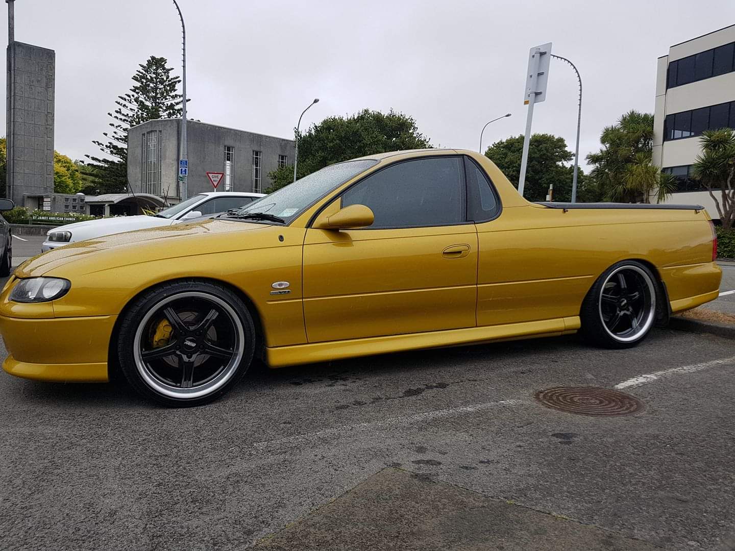 Holden Commodore ute on BGW Rampage
