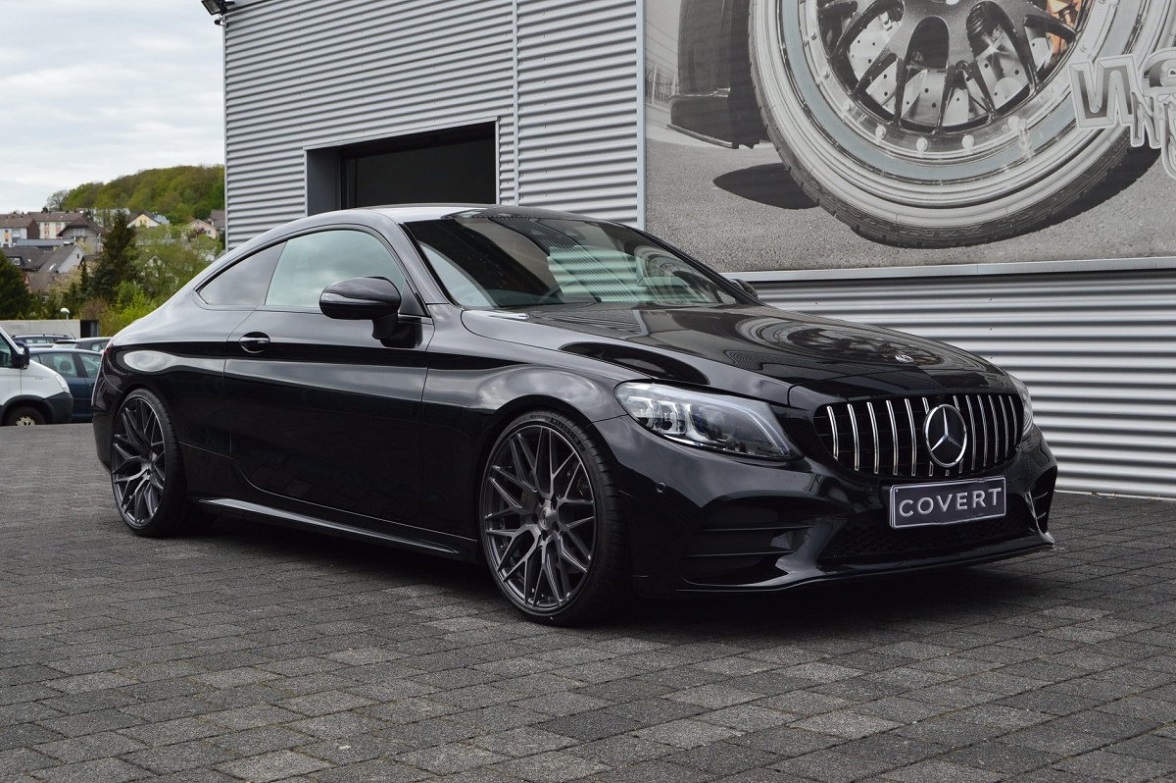 Mercedes C300 on Covert CV1 - Brushed Titanium
