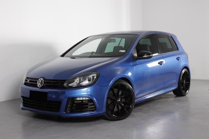 VW Golf on BGW Titan