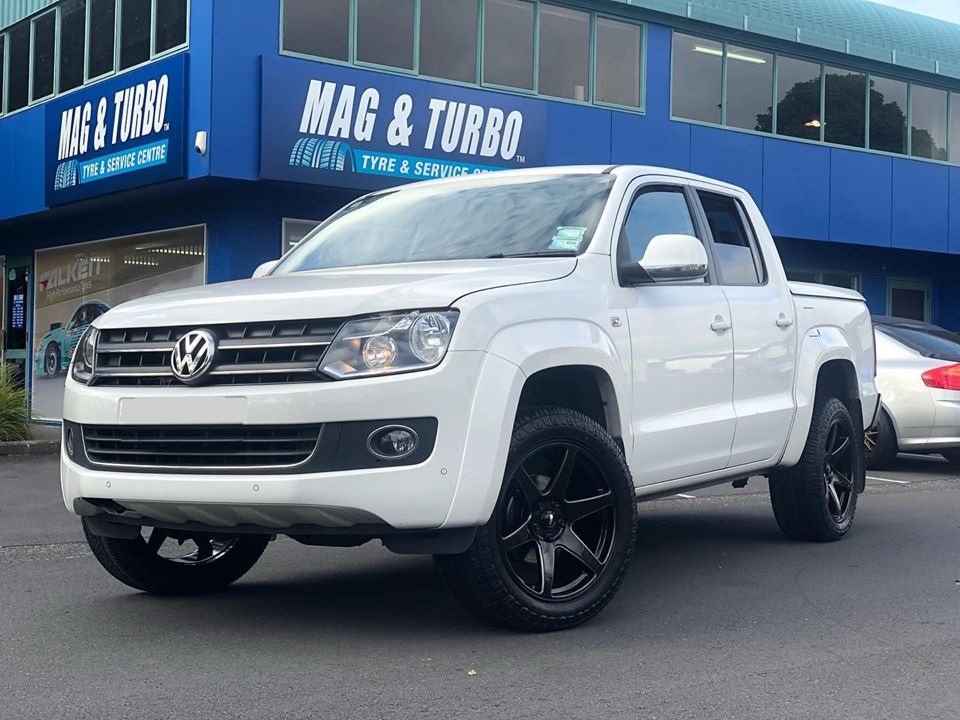 VW Amarok on BGW Cartel