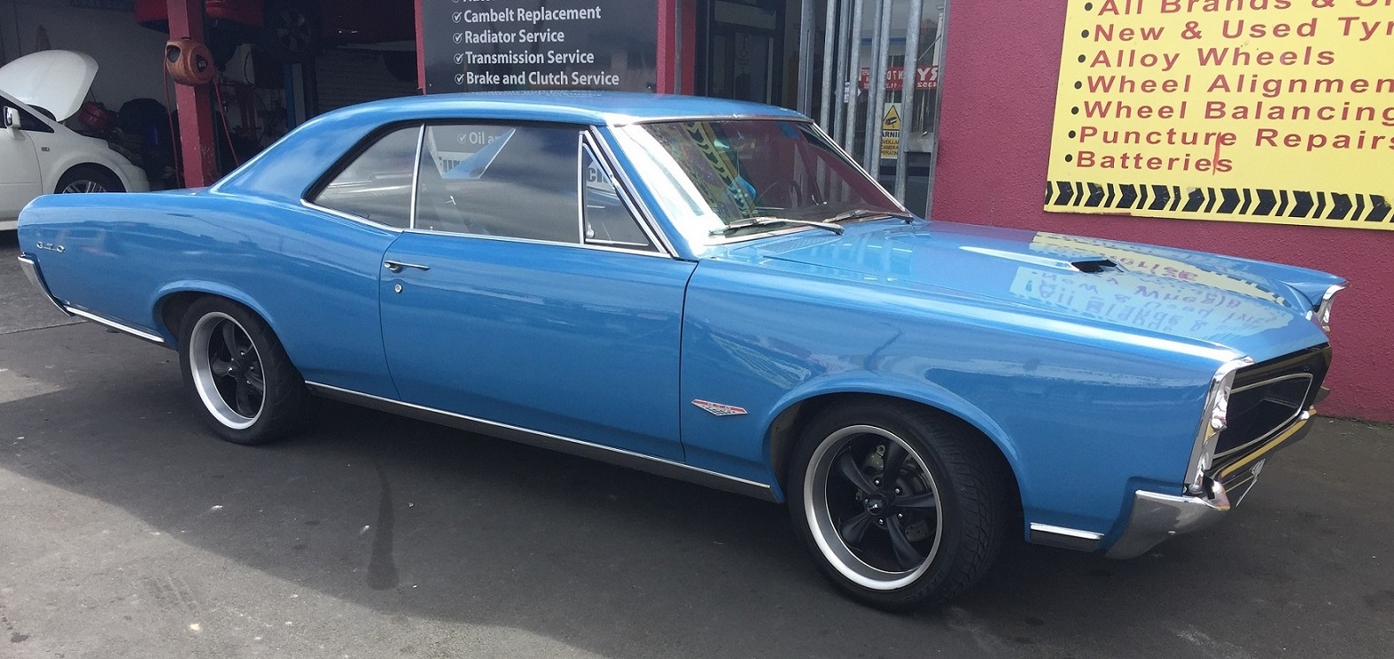 Pontiac GTO on Ridler R695