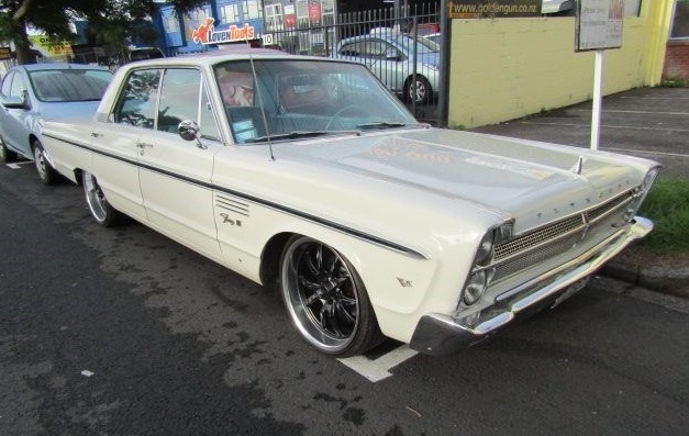 Plymouth Fury on Ridler R650