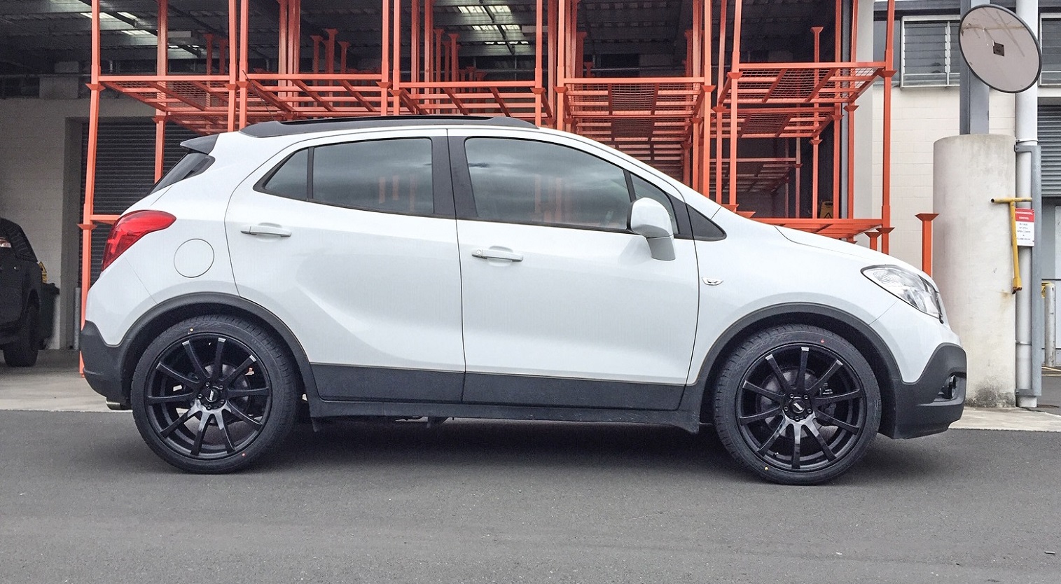 Holden Trax / Opel Mokka on BGW Pursuit