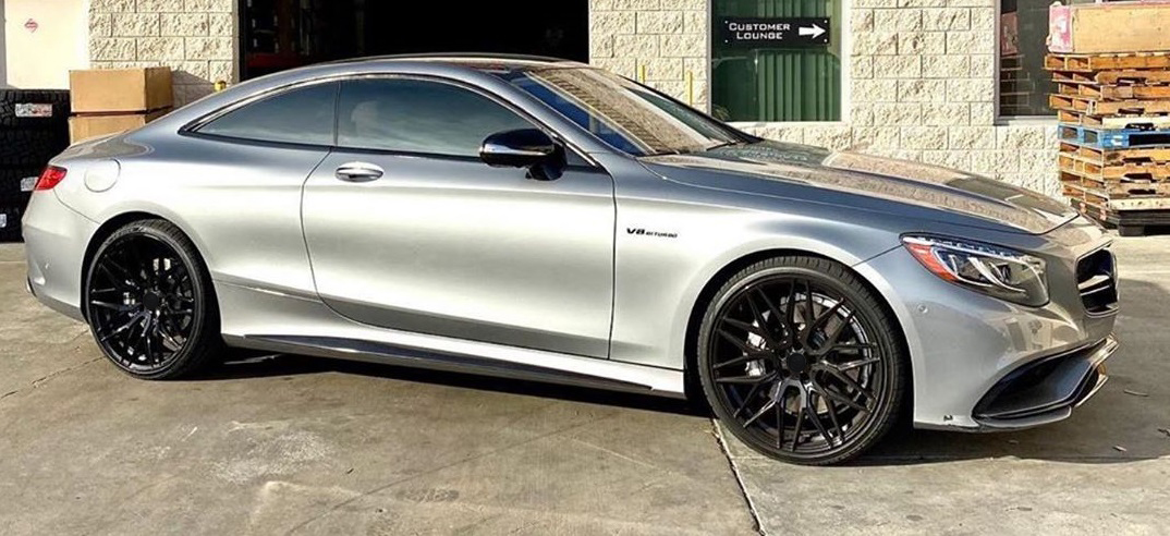 Mercedes C63 AMG on Covert CV1