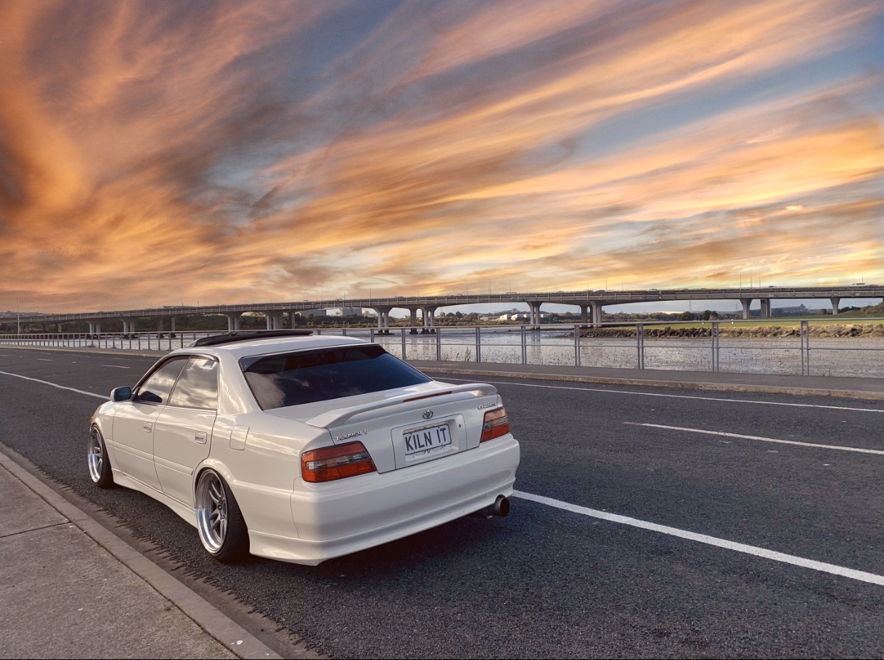 Toyota Chaser on BGW DC Emotion 5