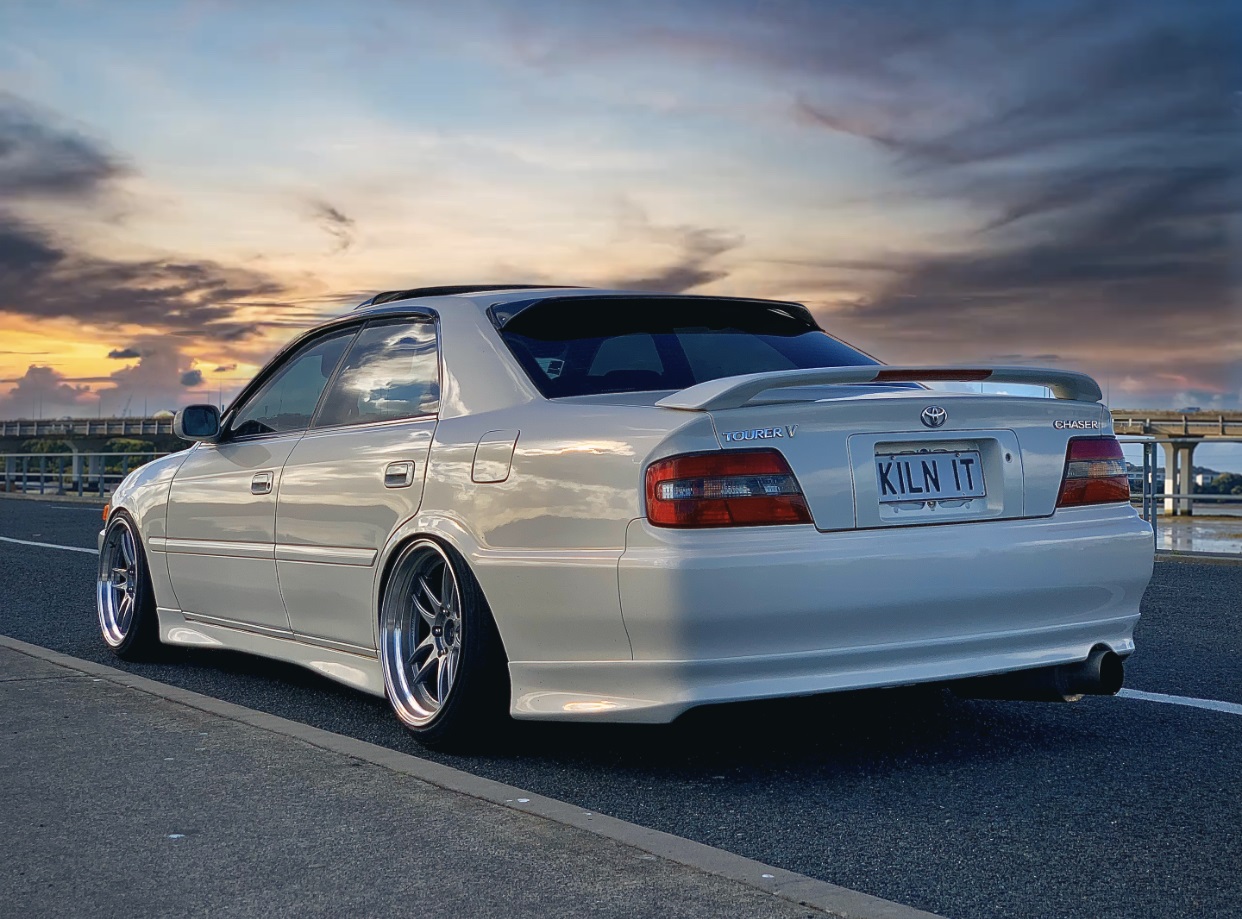 Toyota Chaser on BGW DC Emotion 5
