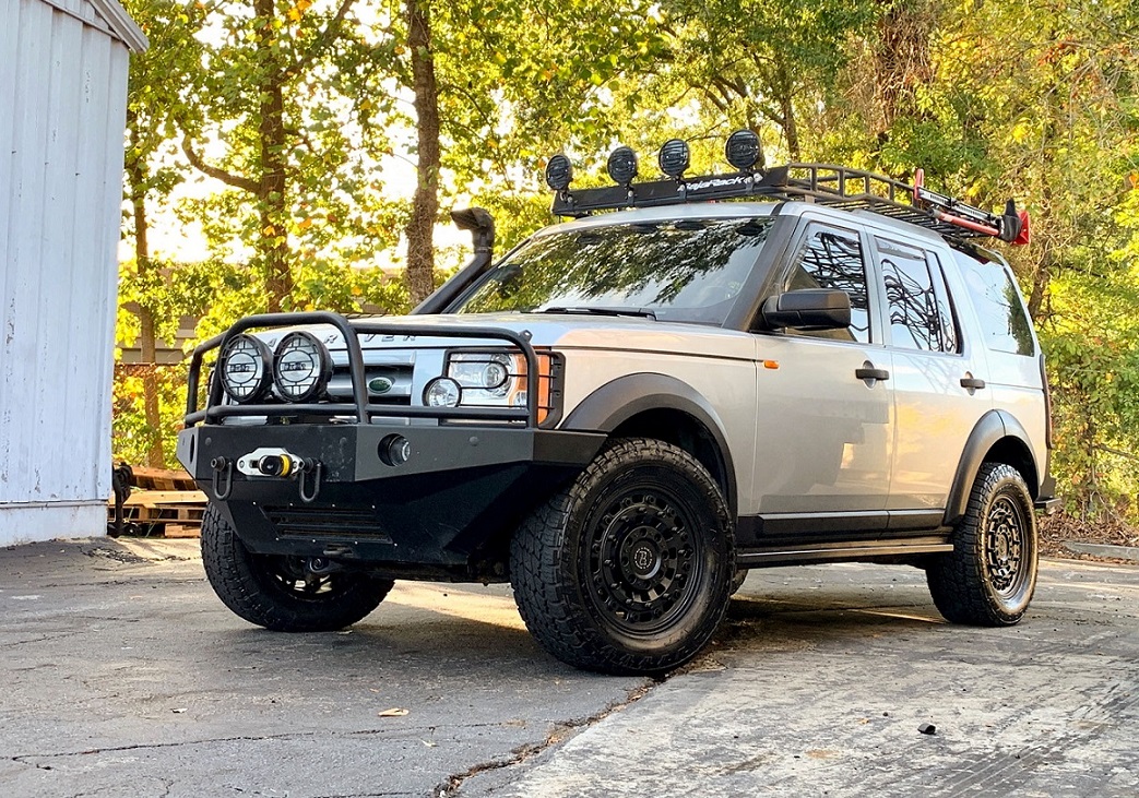 Land Rover Discovery 3 on Black Rhino Arsenal