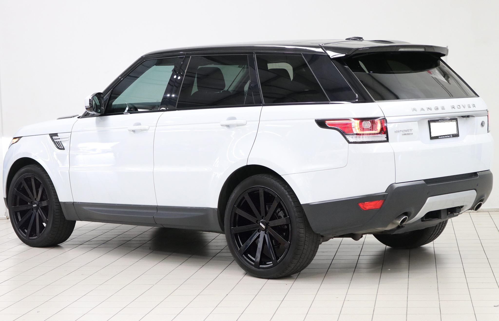 Land Rover Range Rover Sport on BGW VM12