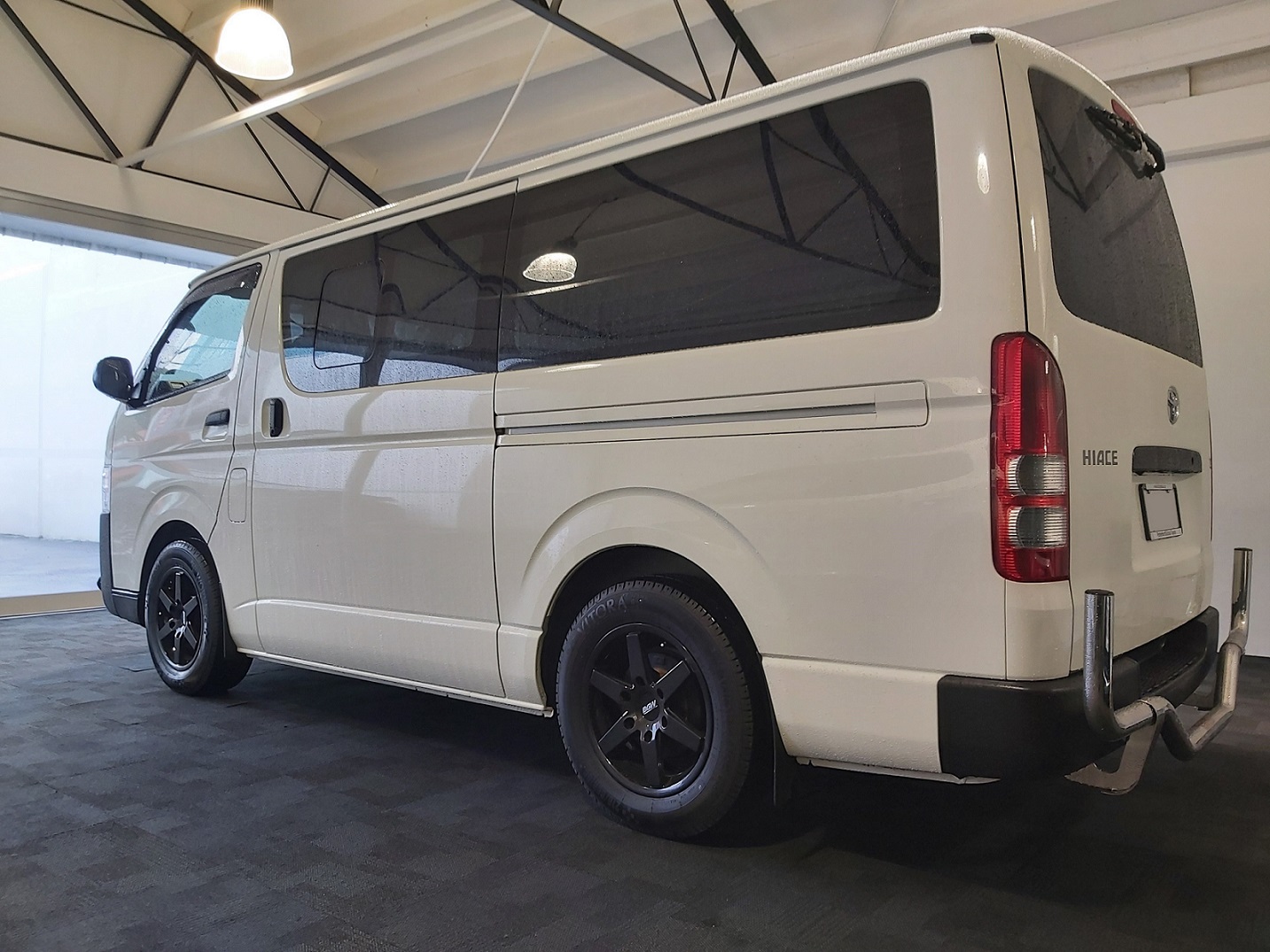 Toyota Hiace on BGW Urban